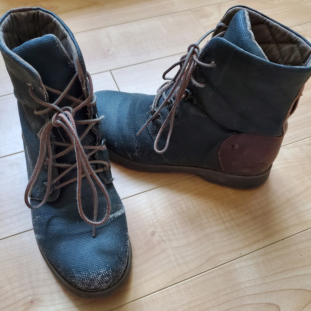 The North Face Women's Black and Brown Lace-Up Boots